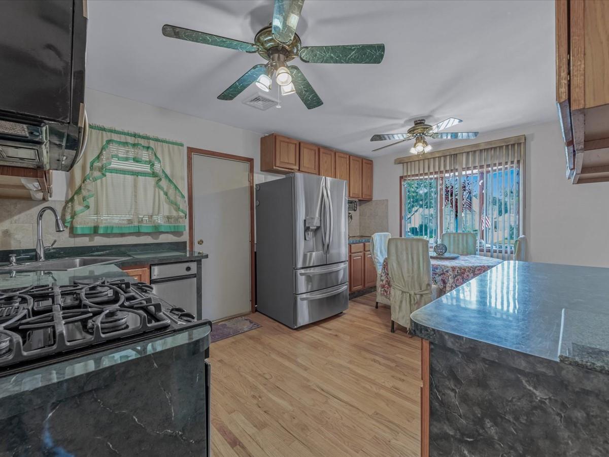 82-44 263 Street, Glen Oaks, NY 11004