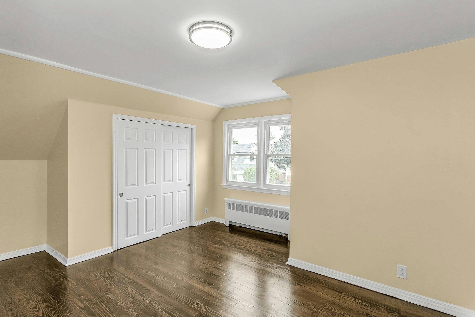 193 Beech Street, Floral Park, NY 11001