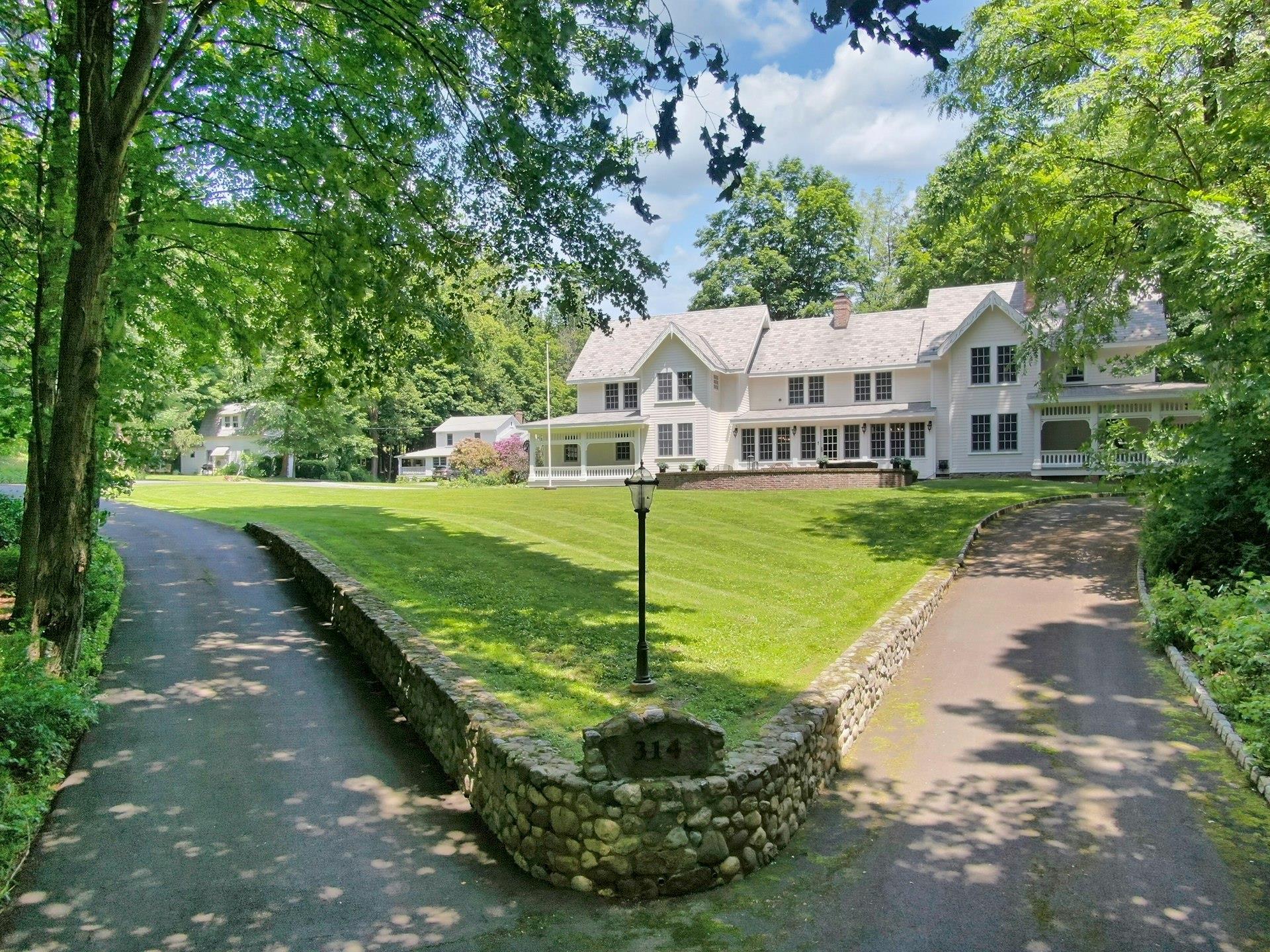 314 Haverstraw Road, Suffern, NY 10901