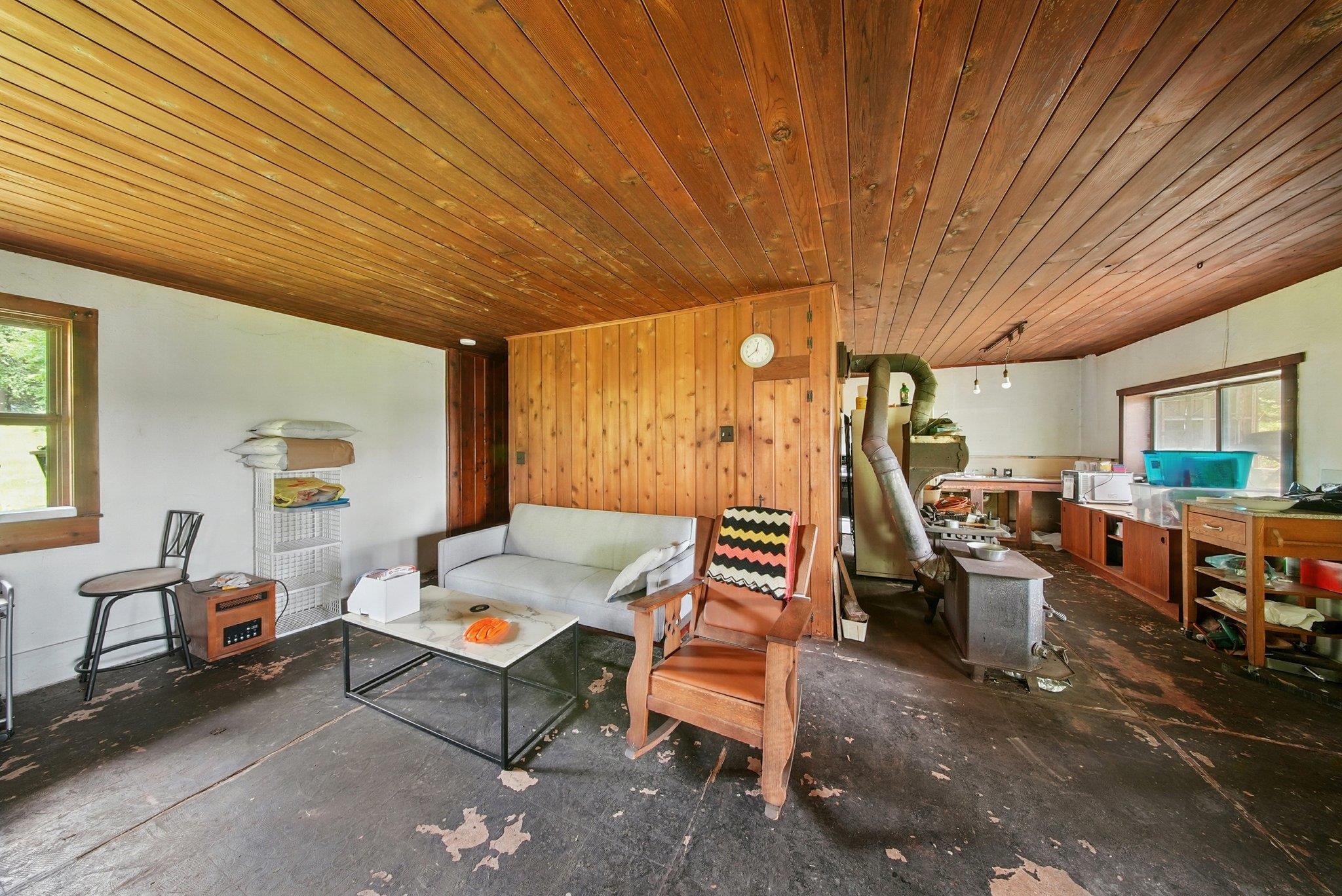 251 Haring Road, Barryville, NY 12719