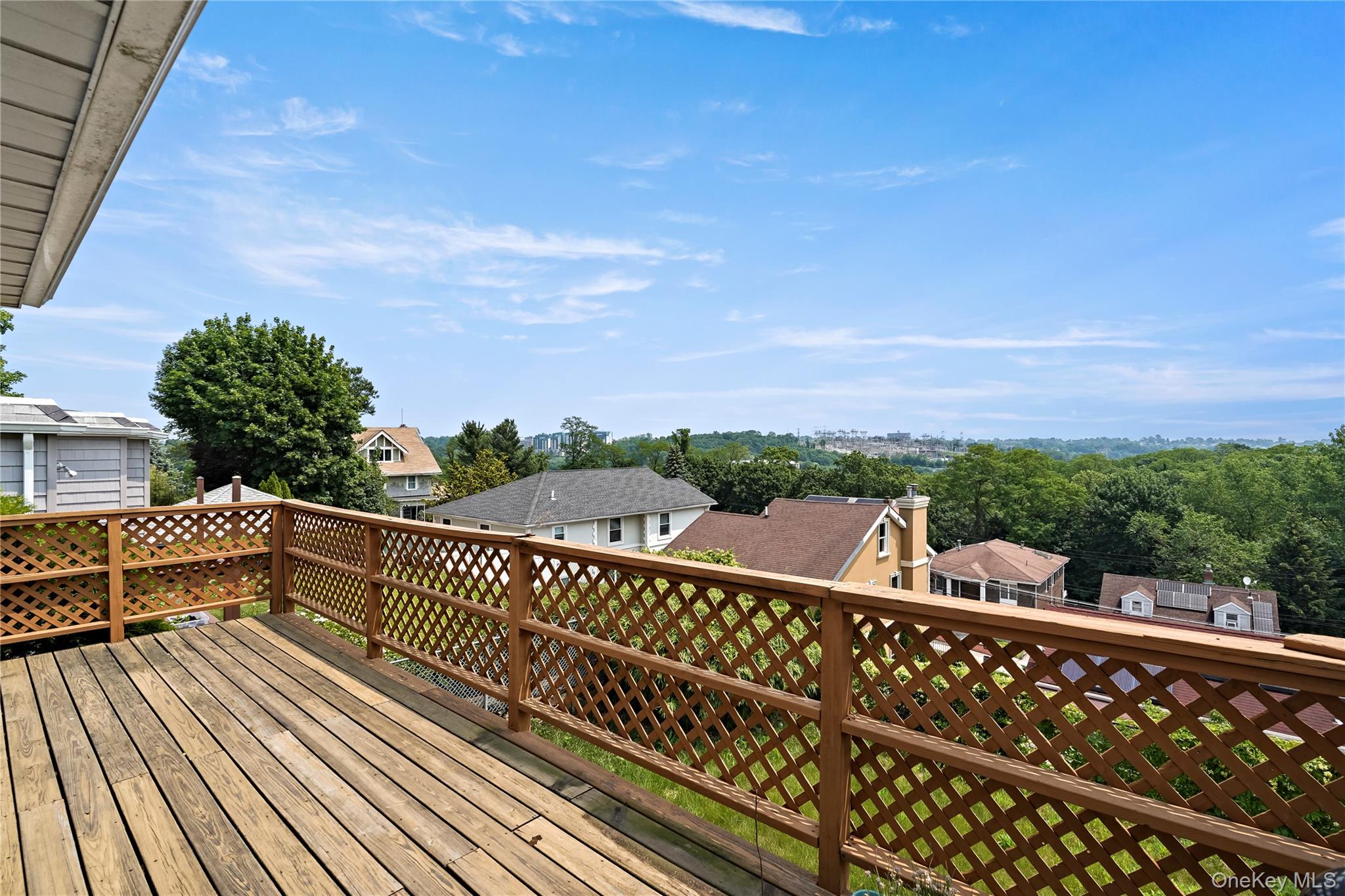 54 Albemarle Place, Yonkers, NY 10701