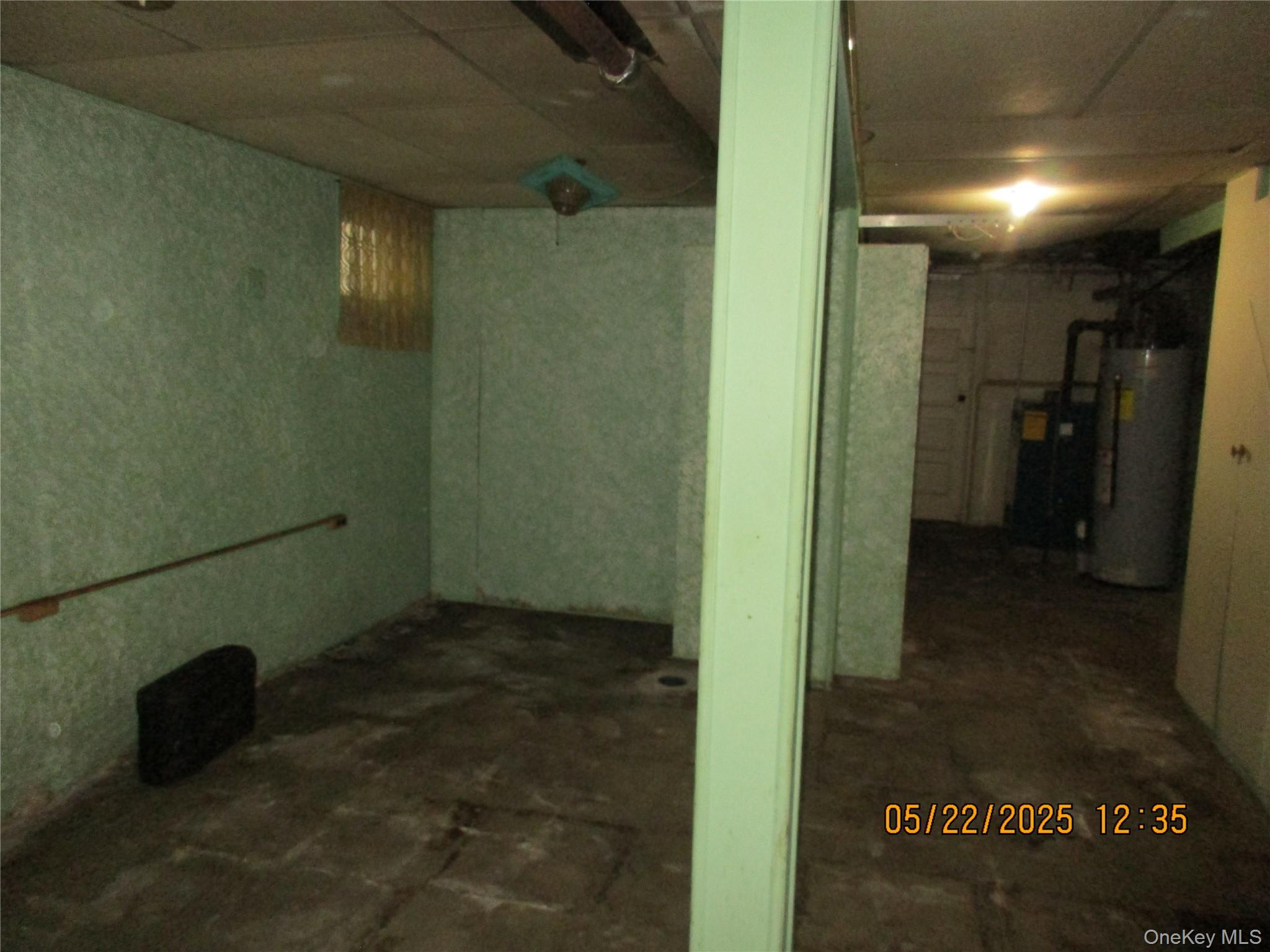 6828 Kessel Street, Forest Hills, NY 11375