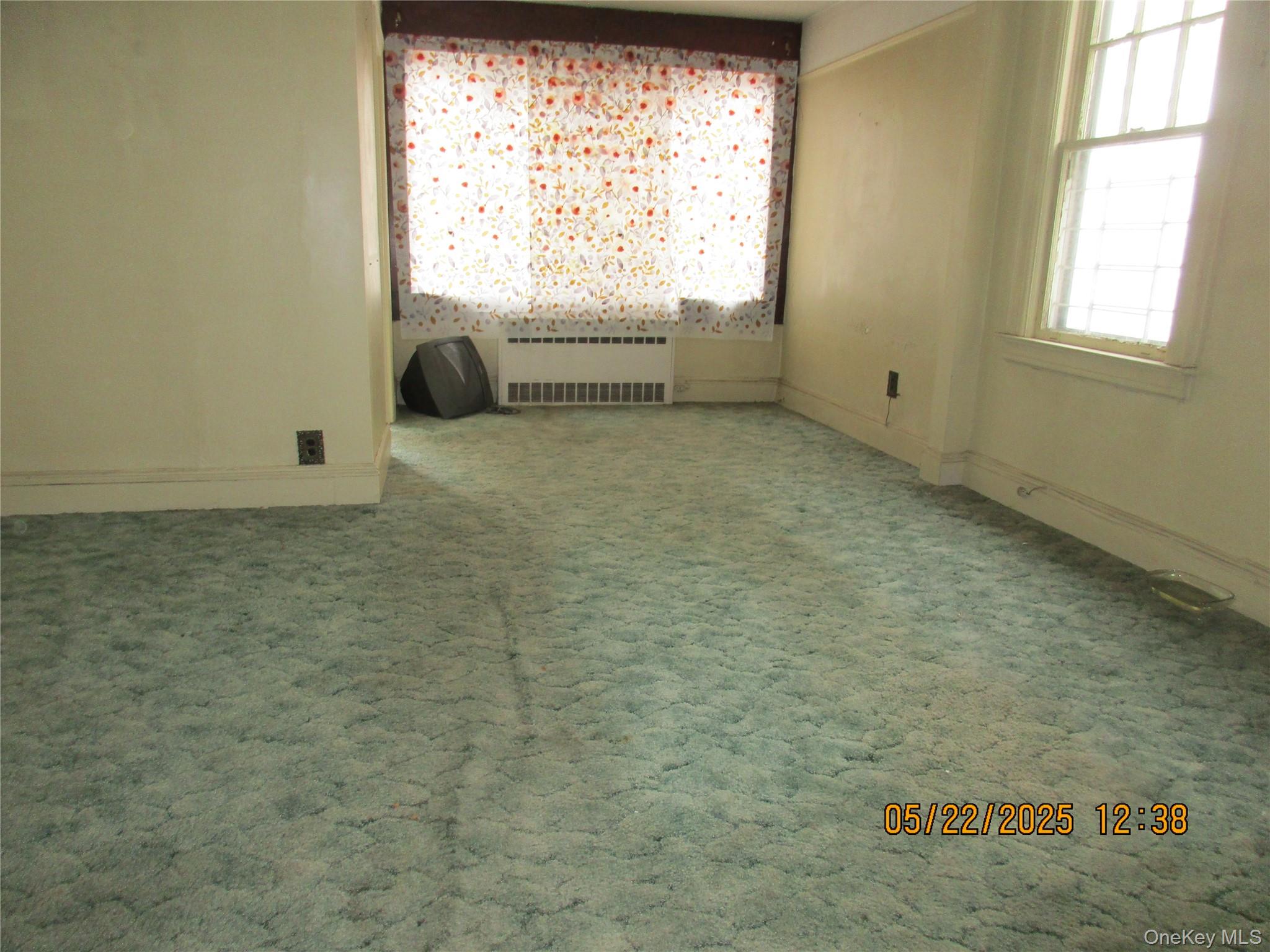 6828 Kessel Street, Forest Hills, NY 11375