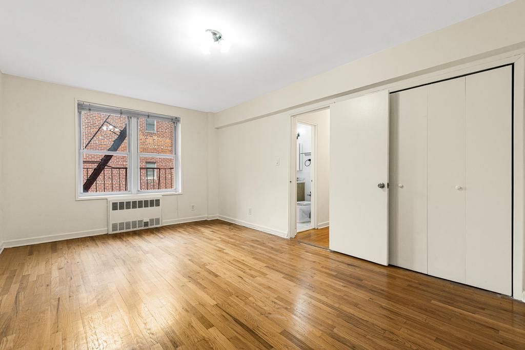 72-10 112th Street # 5B, Forest Hills, NY 11375