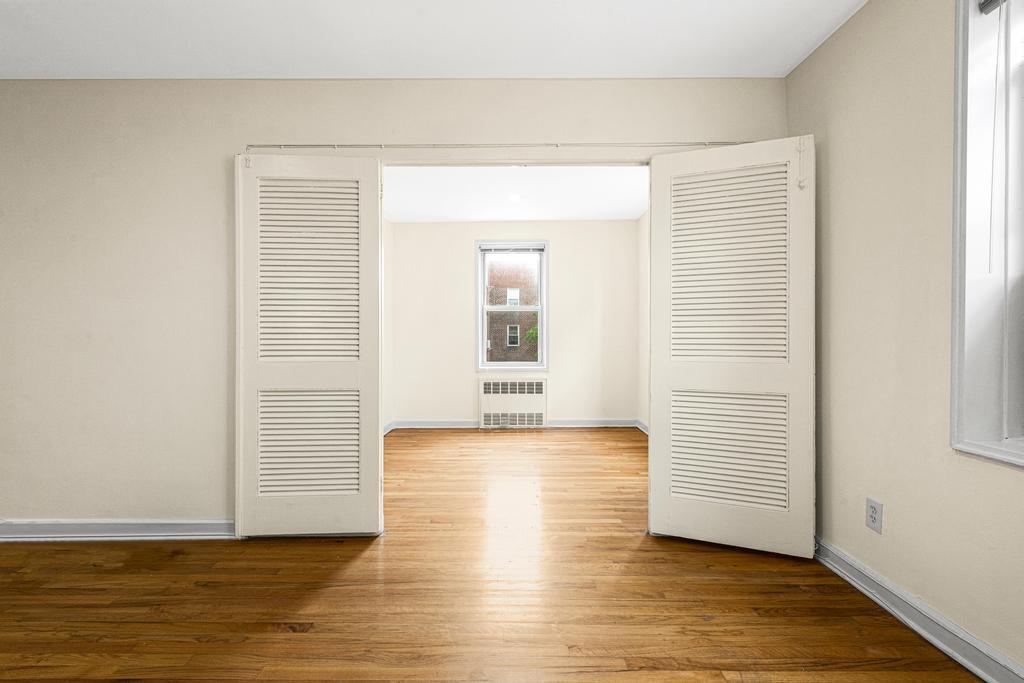 72-10 112th Street # 5B, Forest Hills, NY 11375