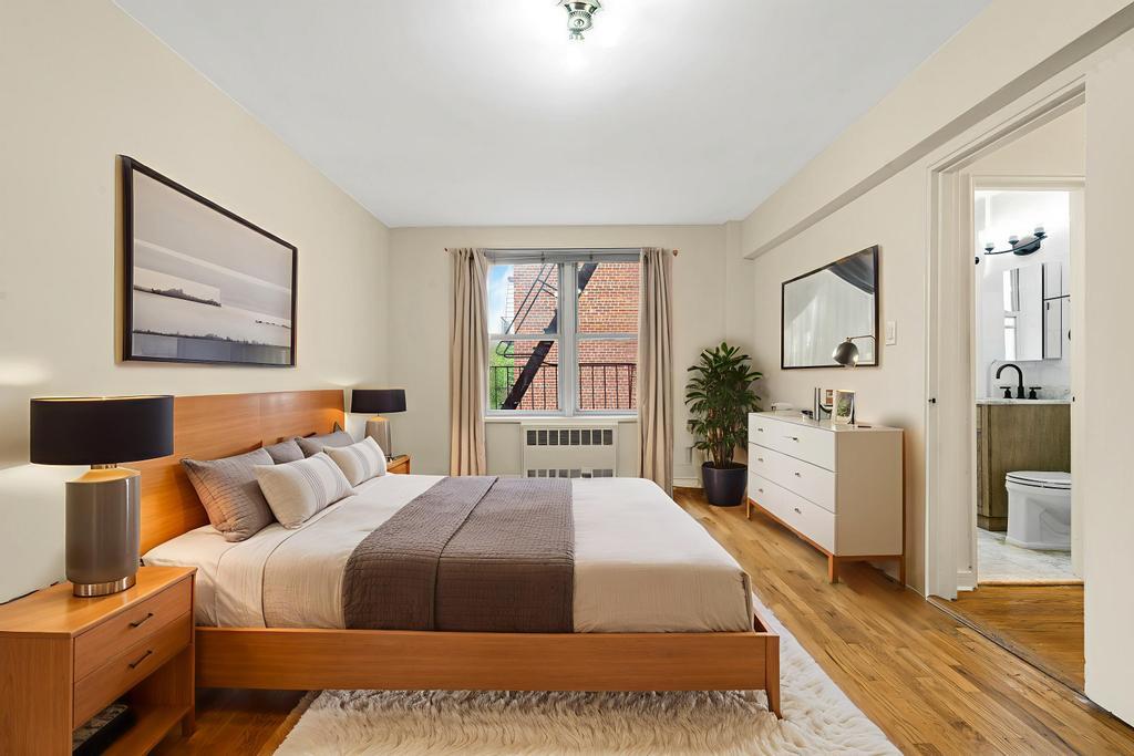 72-10 112th Street # 5B, Forest Hills, NY 11375