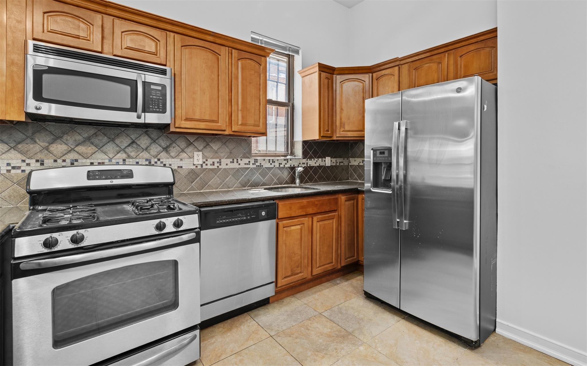 626 Madison Street, Brooklyn, NY 11221