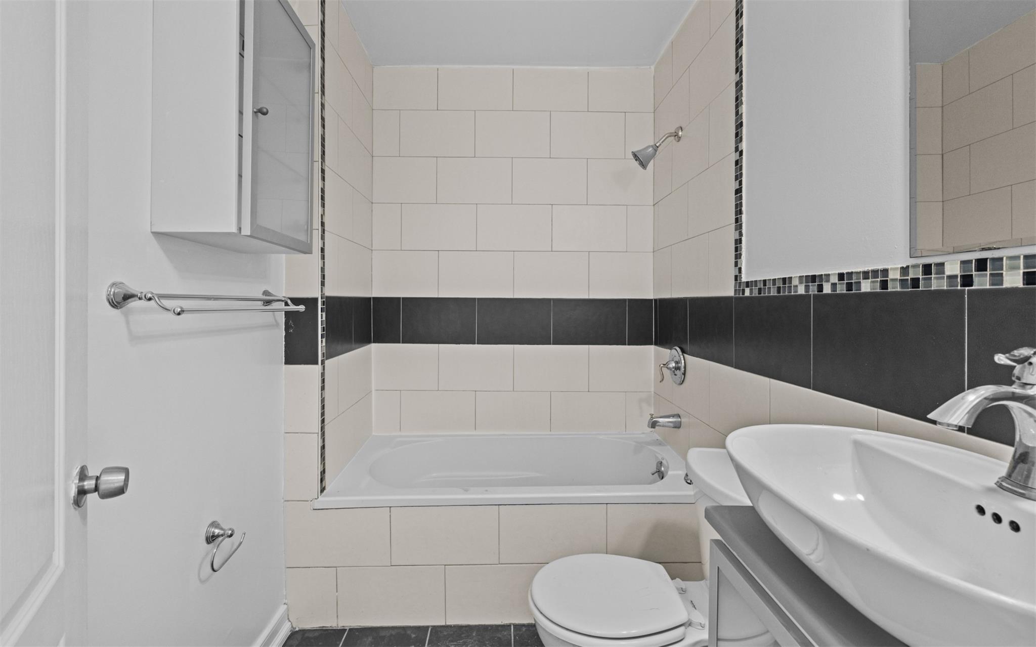 626 Madison Street, Brooklyn, NY 11221