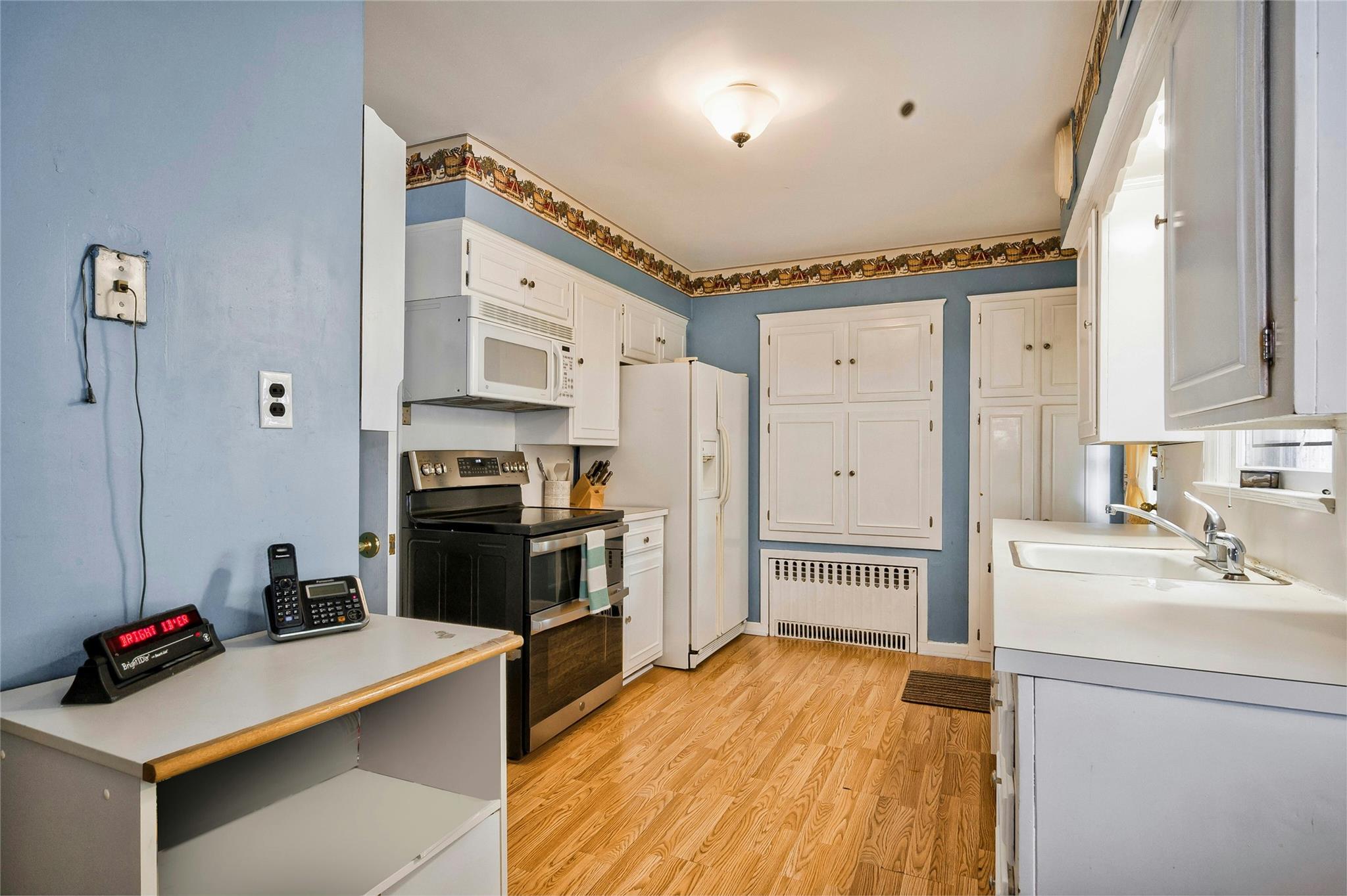 1310 Surrey Place, Rockville Centre, NY 11570