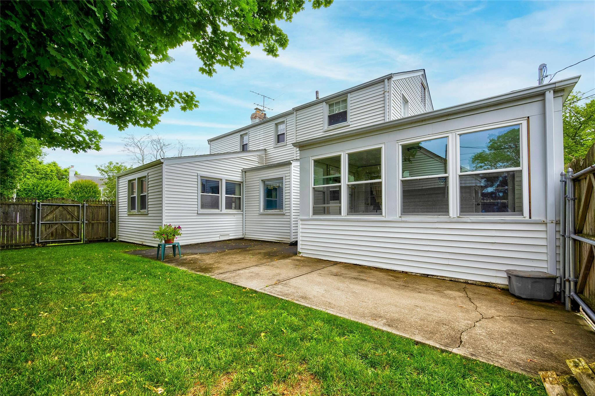 1310 Surrey Place, Rockville Centre, NY 11570