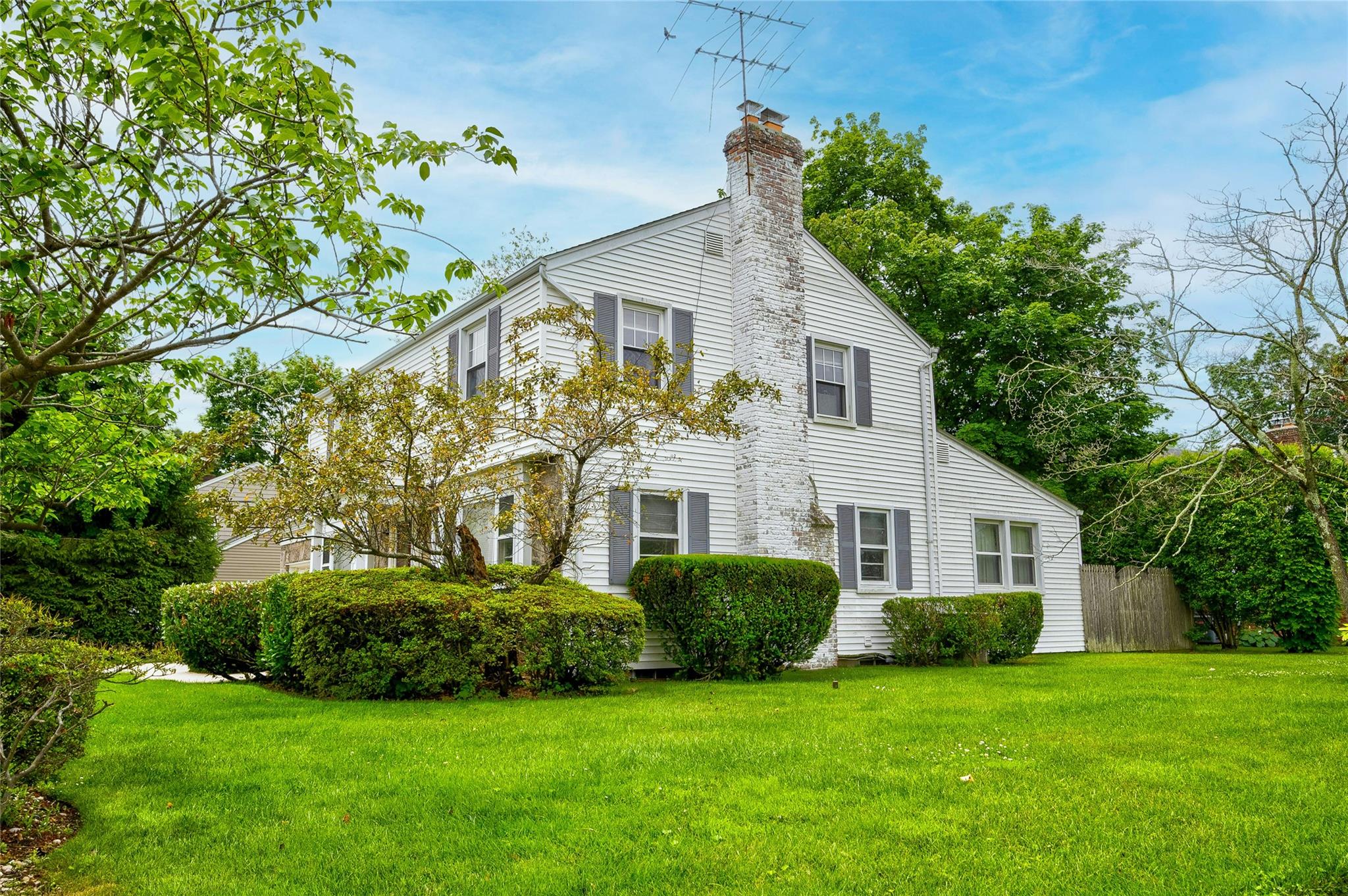 1310 Surrey Place, Rockville Centre, NY 11570