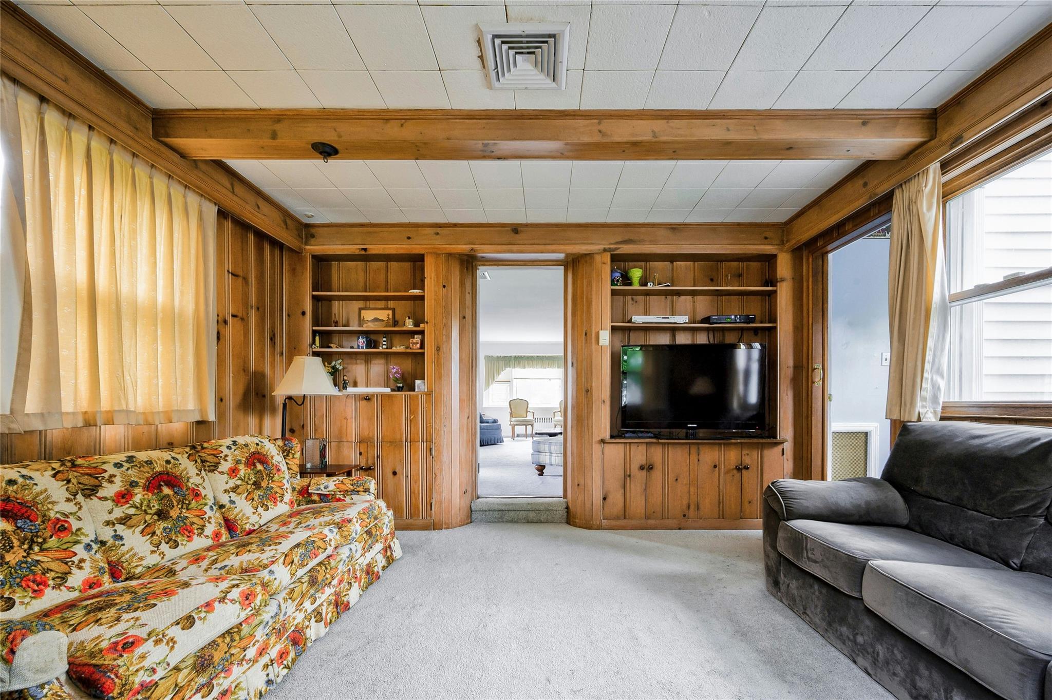 1310 Surrey Place, Rockville Centre, NY 11570