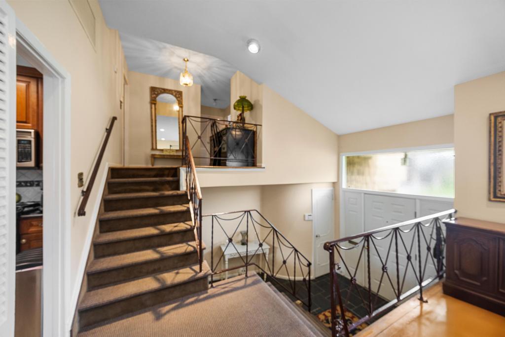 797 Caldwell Avenue, North Woodmere, NY 11581