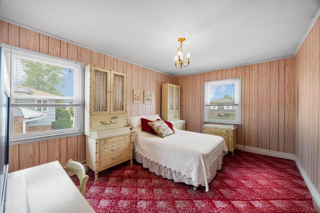 797 Caldwell Avenue, North Woodmere, NY 11581