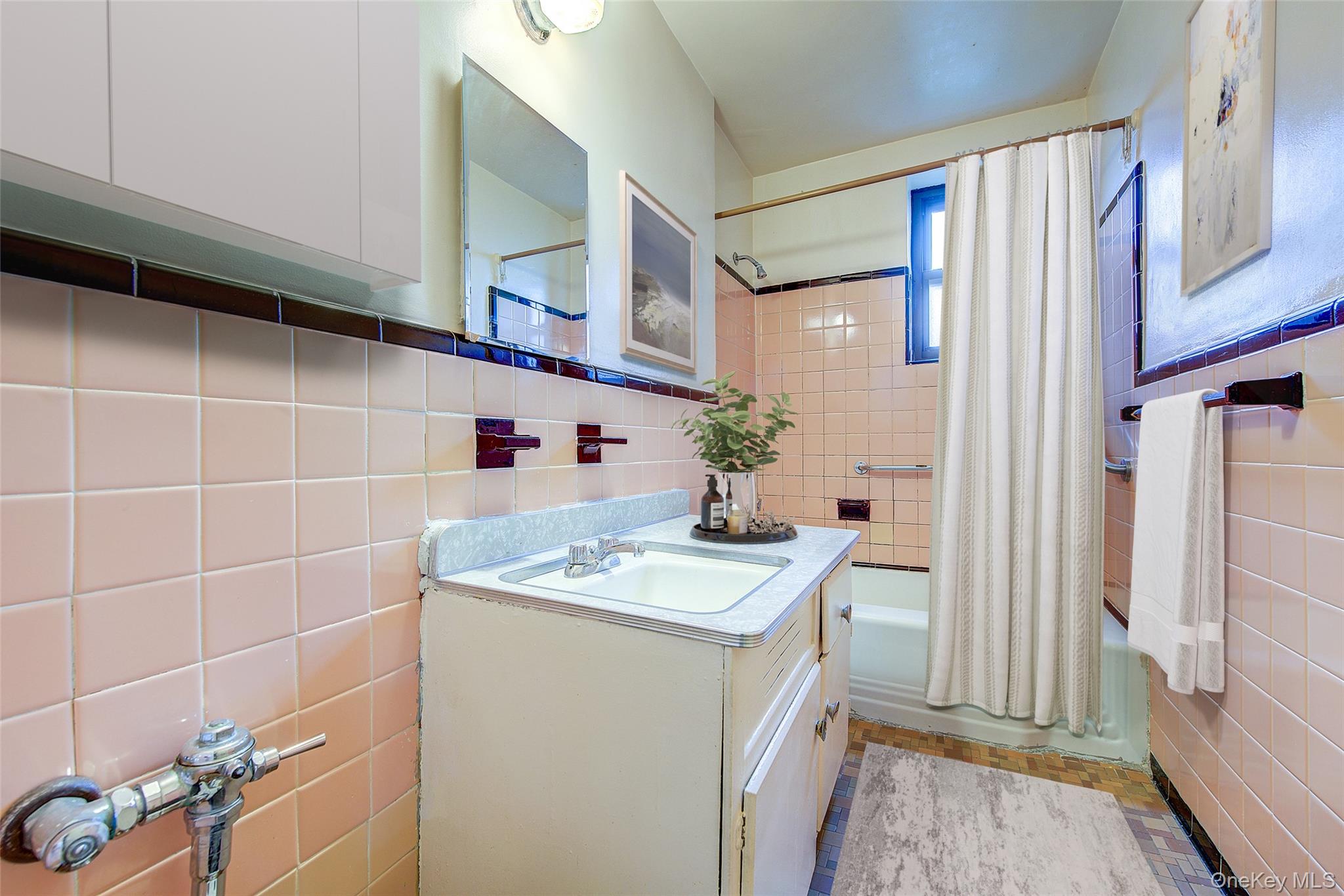 32-43 91 Street # 504, East Elmhurst, NY 11369