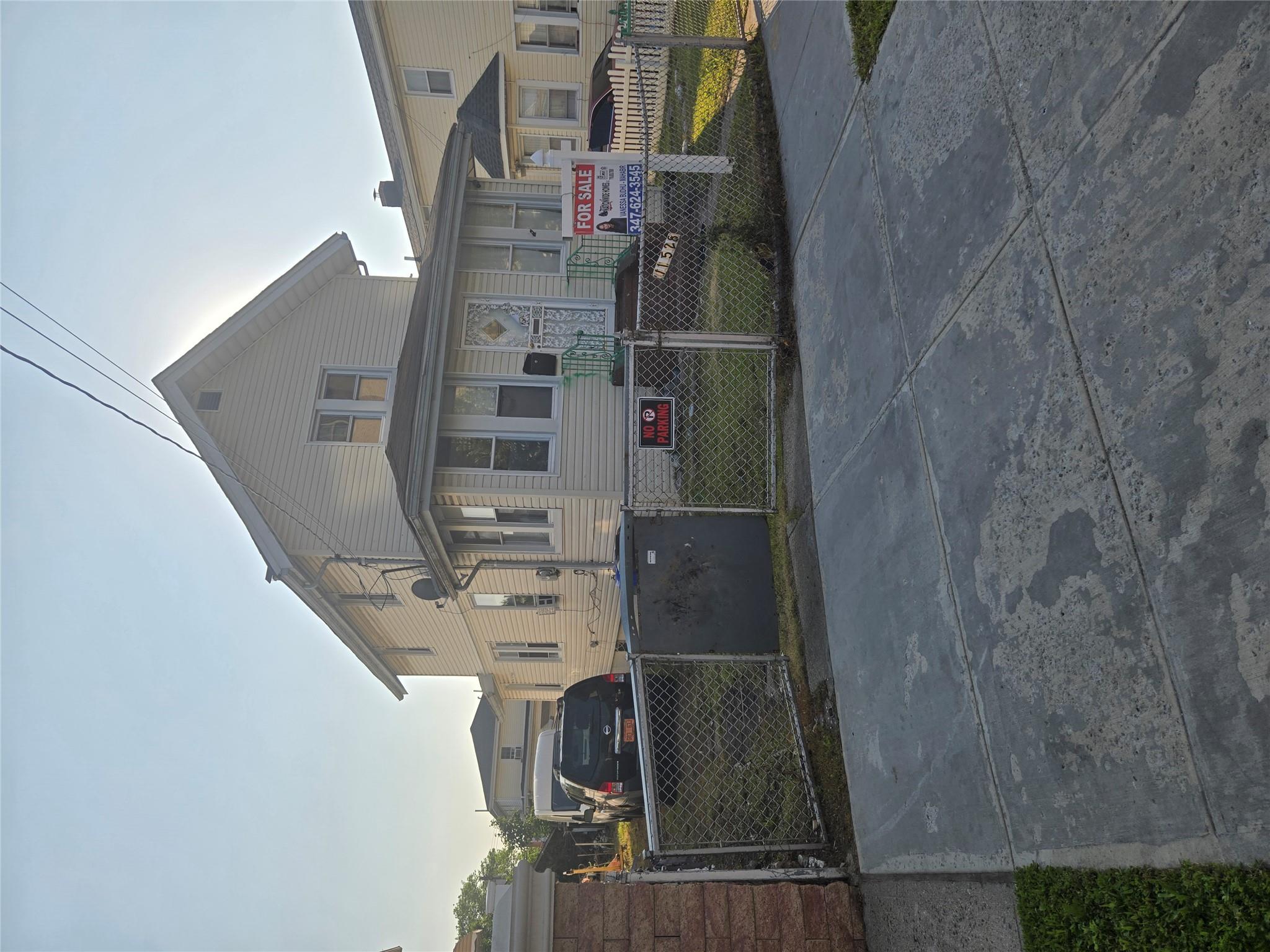 115-28 130 street, South Ozone Park, NY 11436