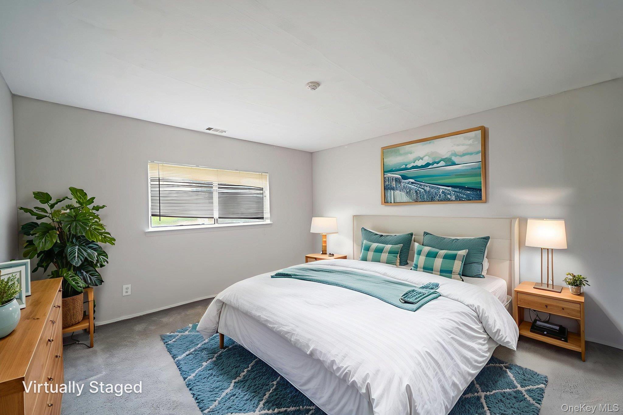 79 Pointe Circle S # 79, Coram, NY 11727