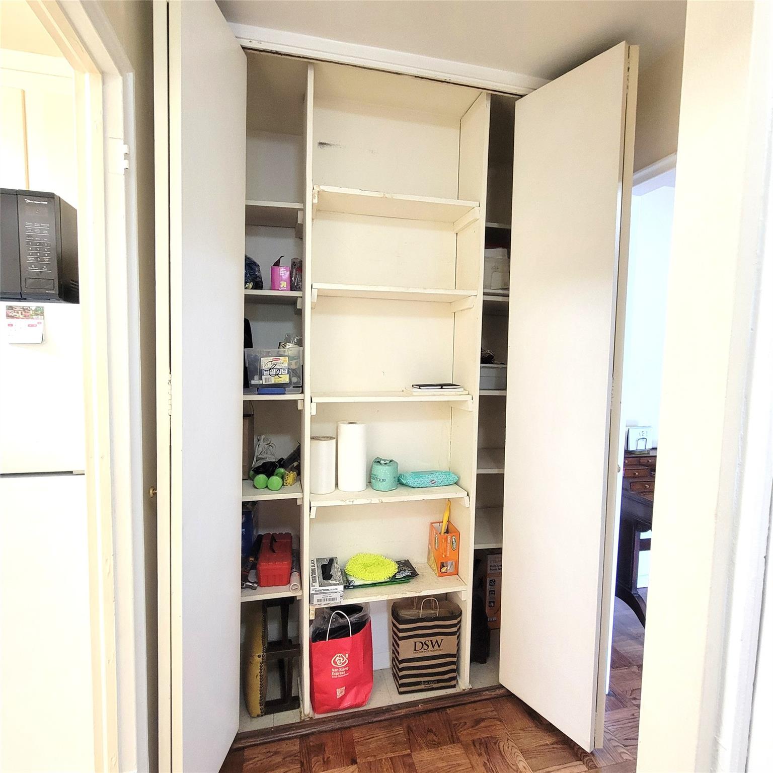 70-20 108 Street # 4C, Forest Hills, NY 11375