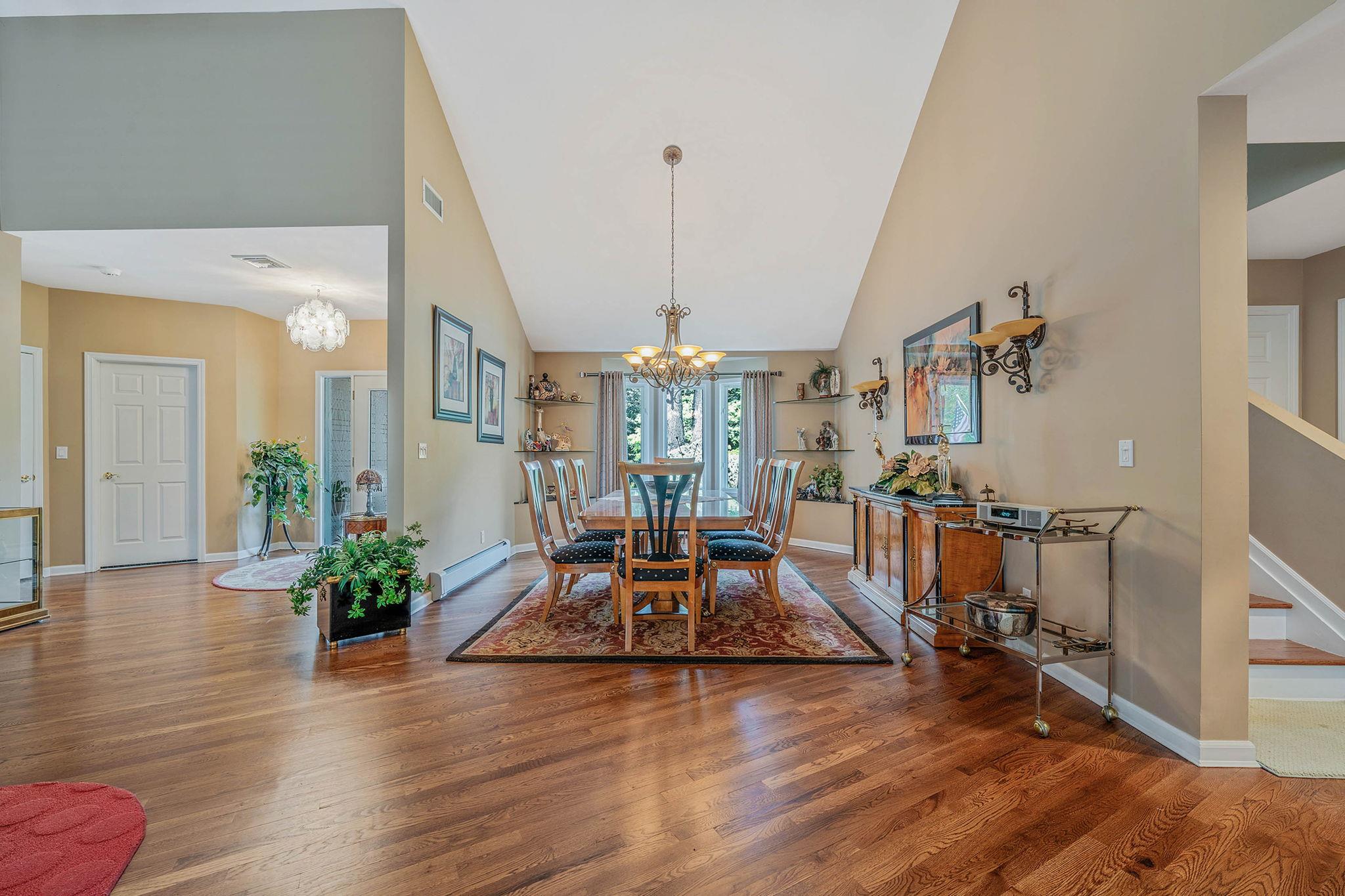 6 Ring Neck Court, Wading River, NY 11792