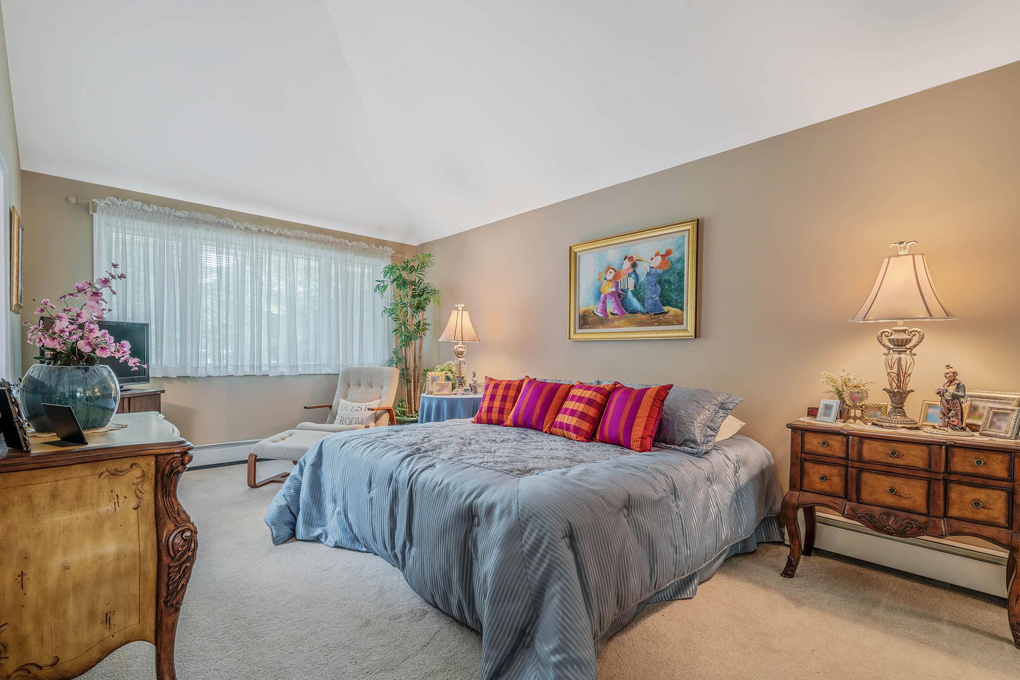 6 Ring Neck Court, Wading River, NY 11792