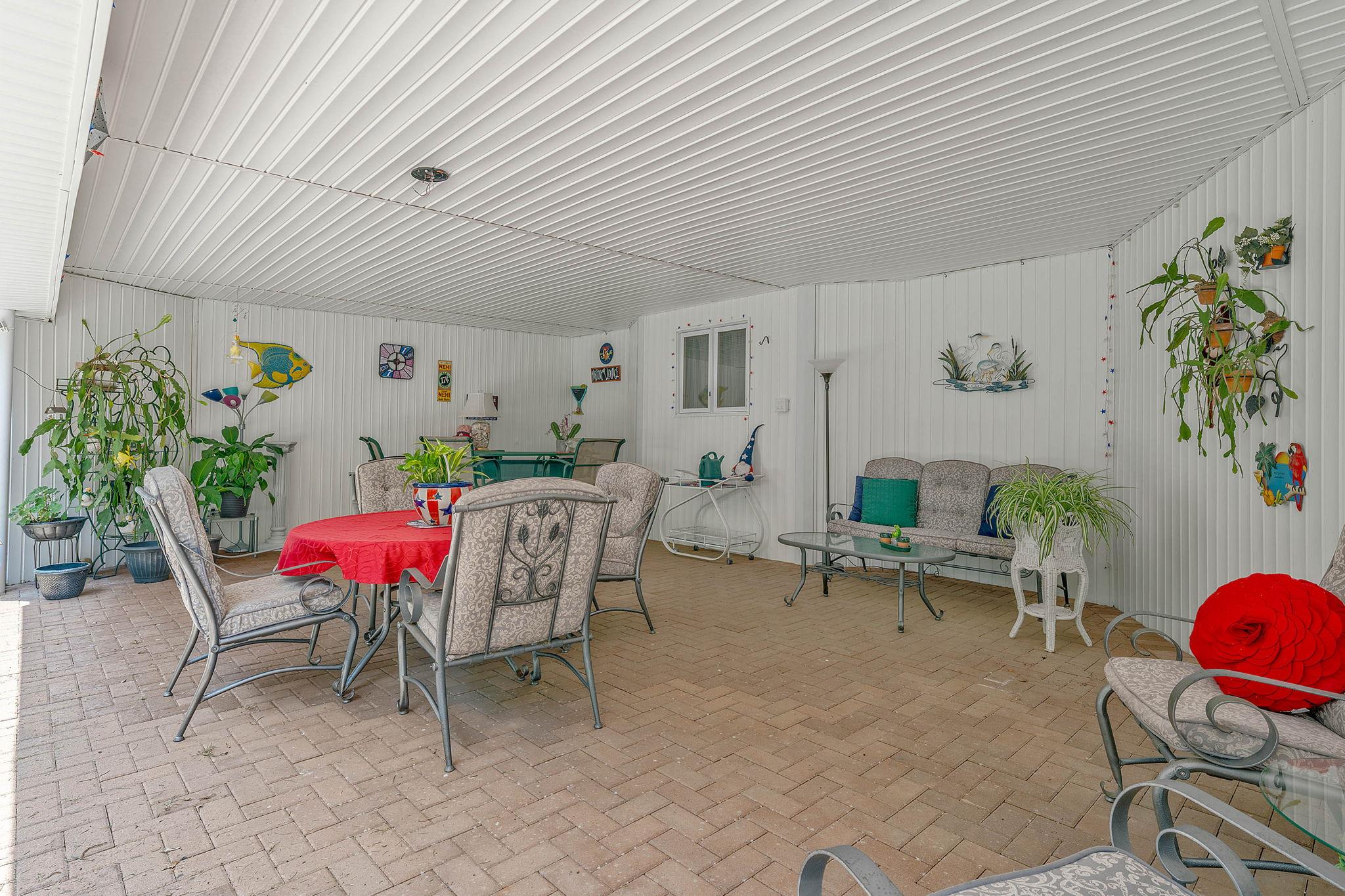 6 Ring Neck Court, Wading River, NY 11792