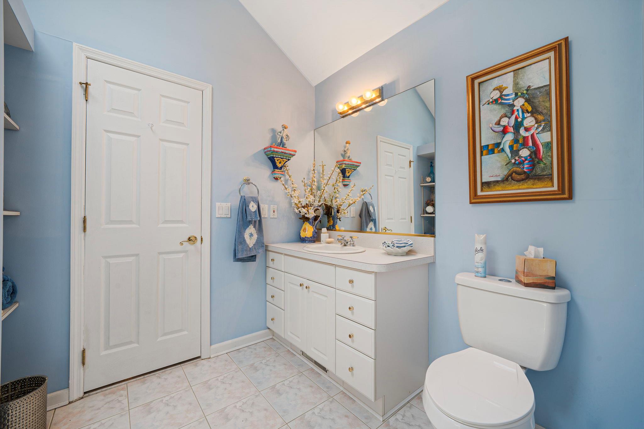 6 Ring Neck Court, Wading River, NY 11792