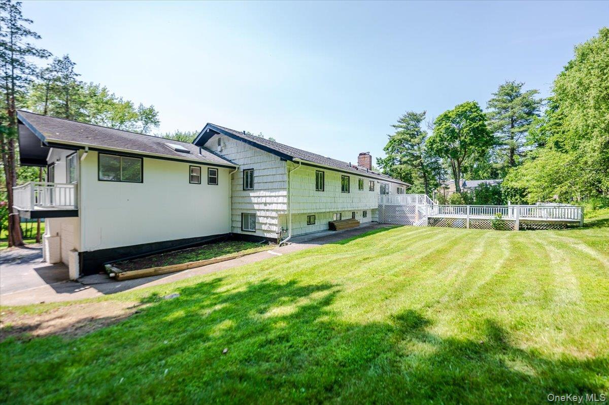 452 E Shore Road, Great Neck, NY 11024