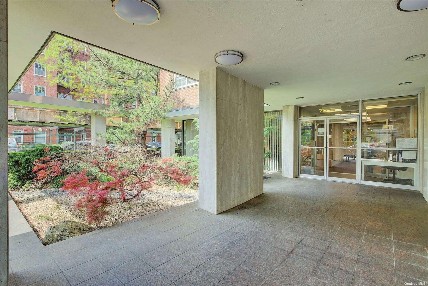 70-31 108 Street # 3H, Forest Hills, NY 11375