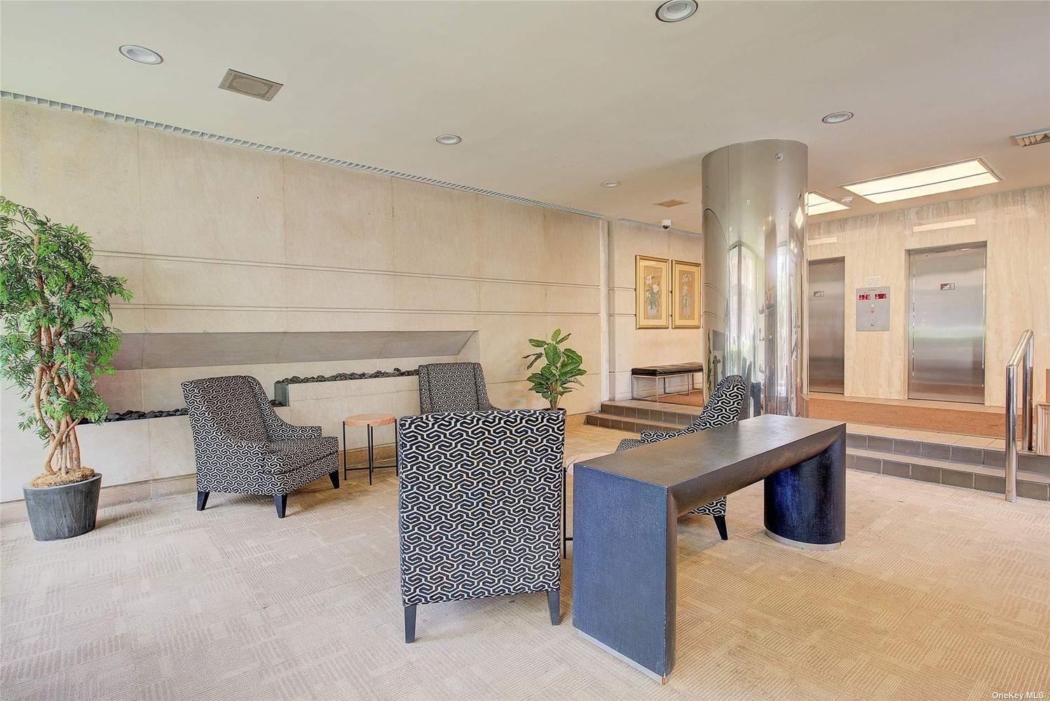 70-31 108 Street # 3H, Forest Hills, NY 11375