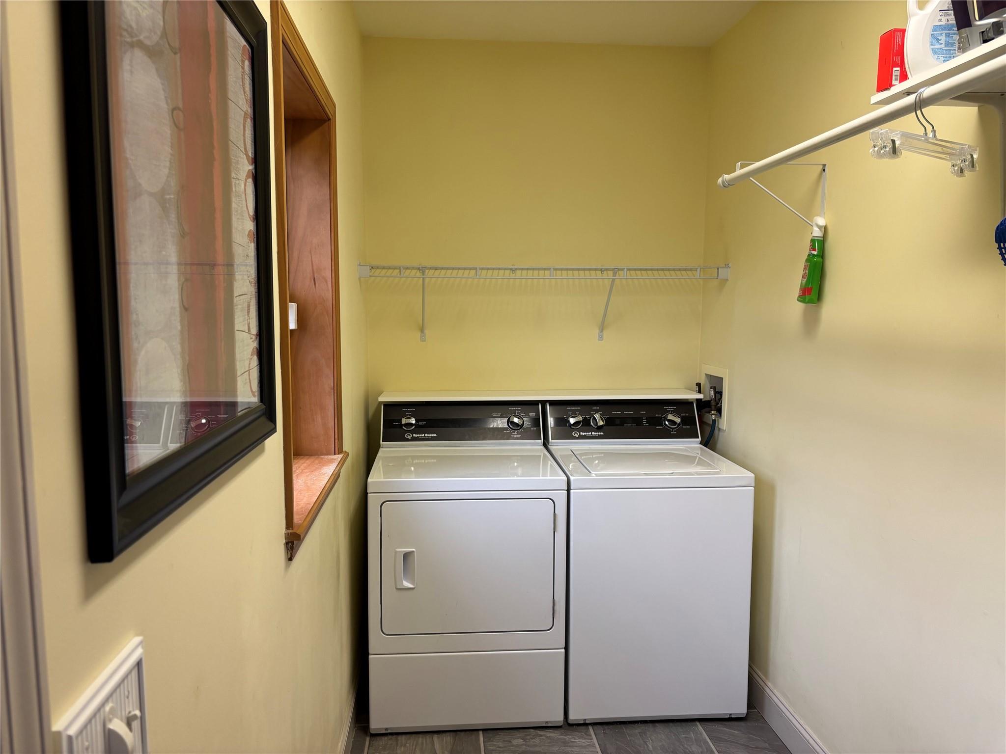 6452 State Route 52, Lake Huntington, NY 12752