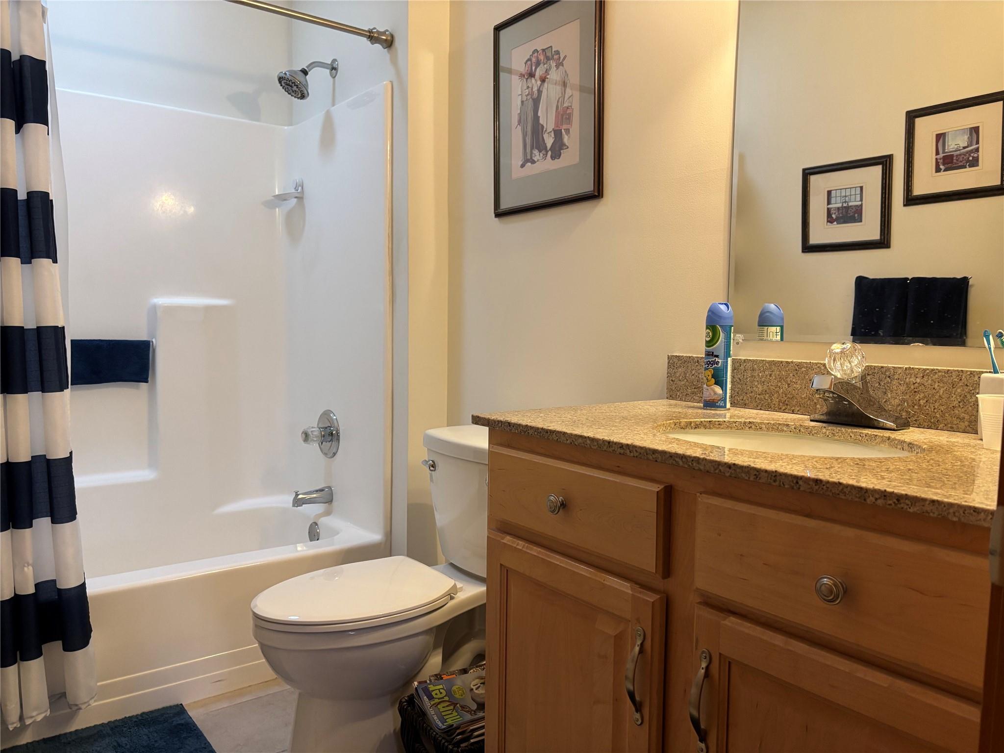 6452 State Route 52, Lake Huntington, NY 12752