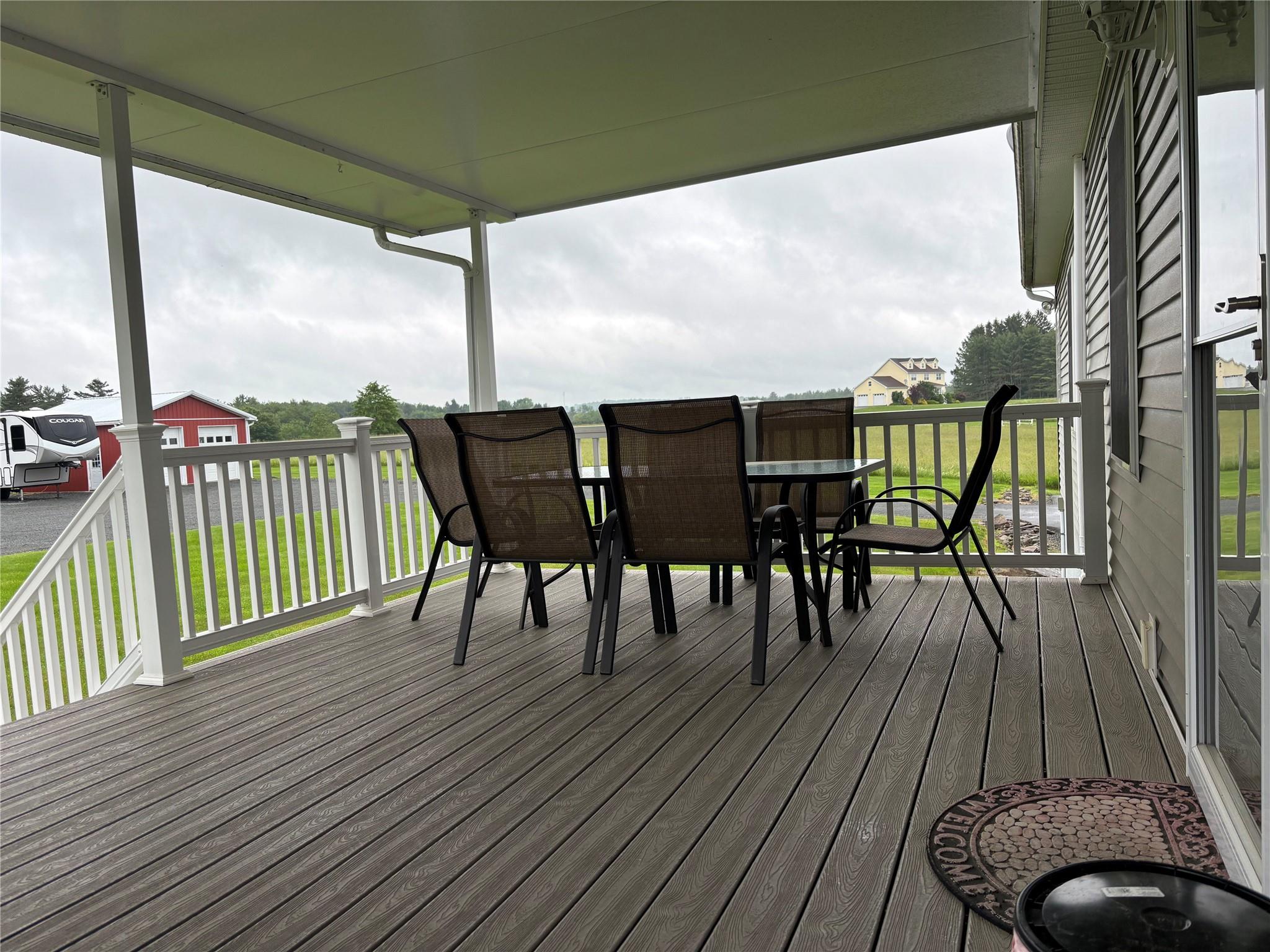 6452 State Route 52, Lake Huntington, NY 12752