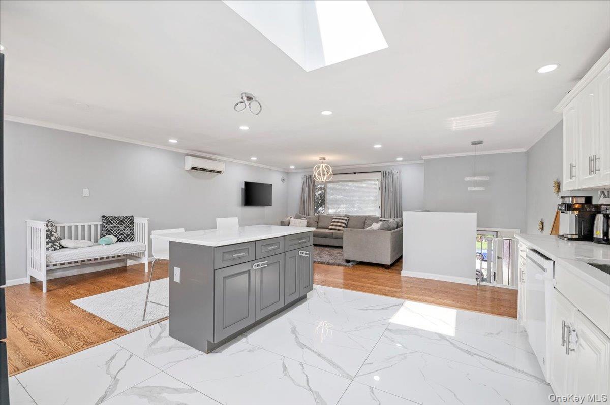 34 Dennis Lane, Bethpage, NY 11714