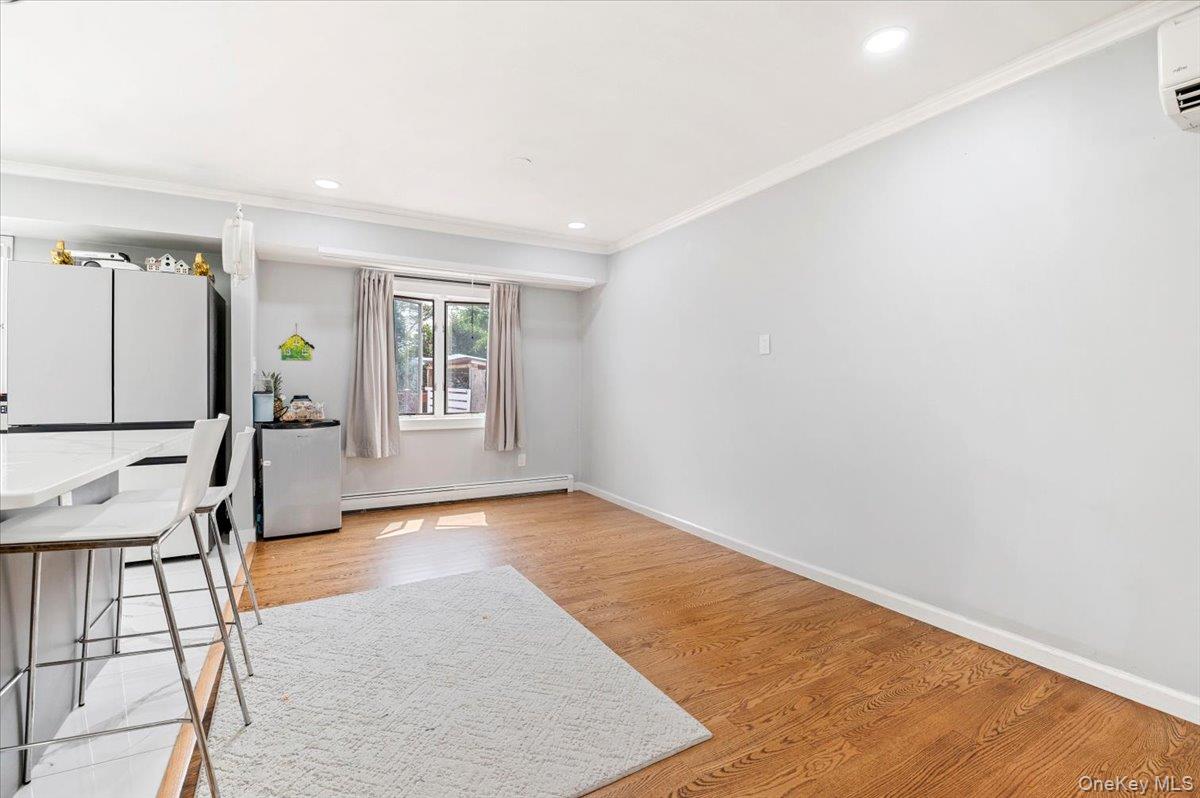 34 Dennis Lane, Bethpage, NY 11714