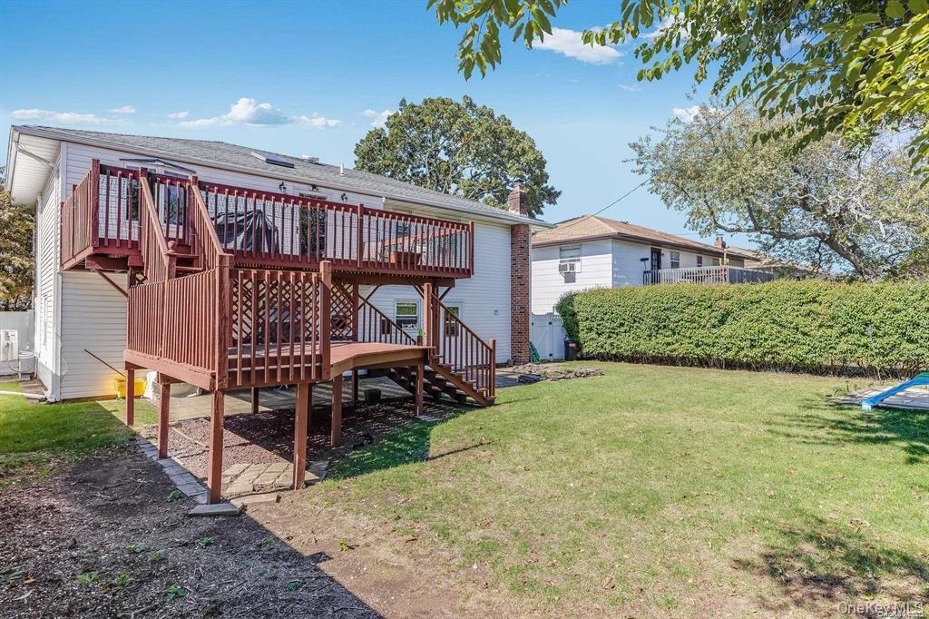 34 Dennis Lane, Bethpage, NY 11714