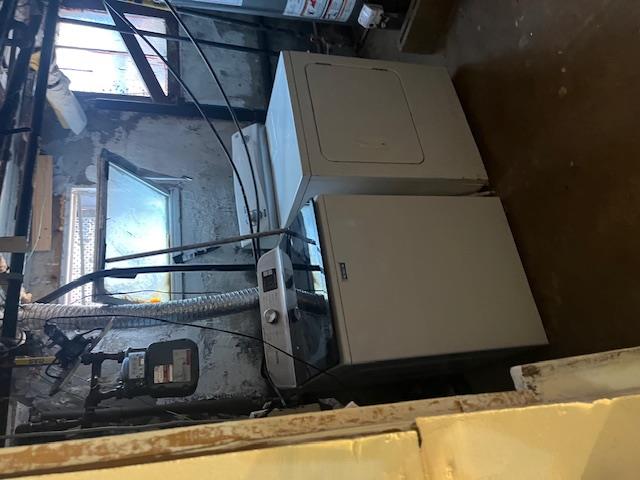 5436 Nurge Avenue, Maspeth, NY 11378