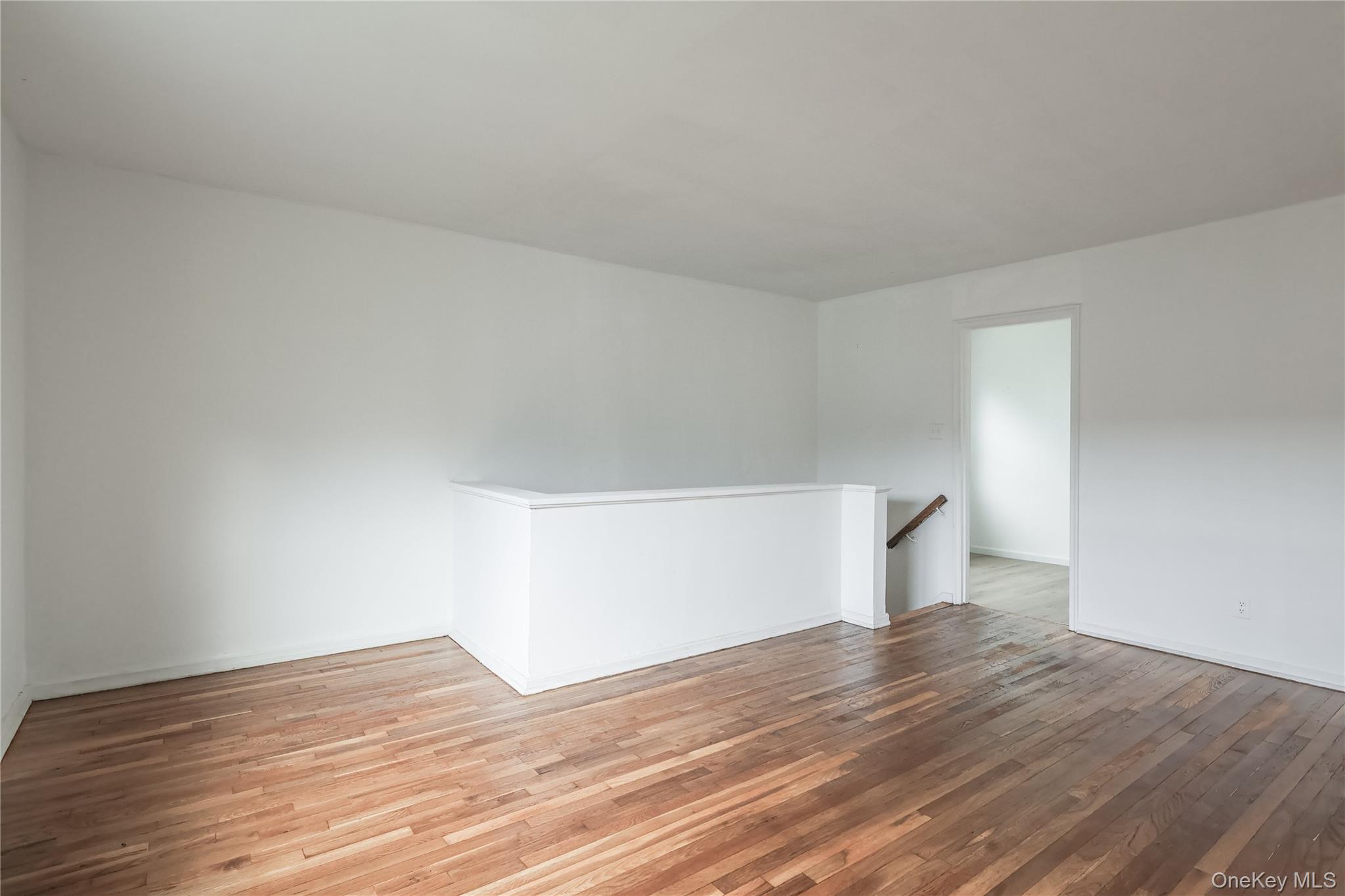 67-09 136 Street # B, Kew Garden Hills, NY 11367