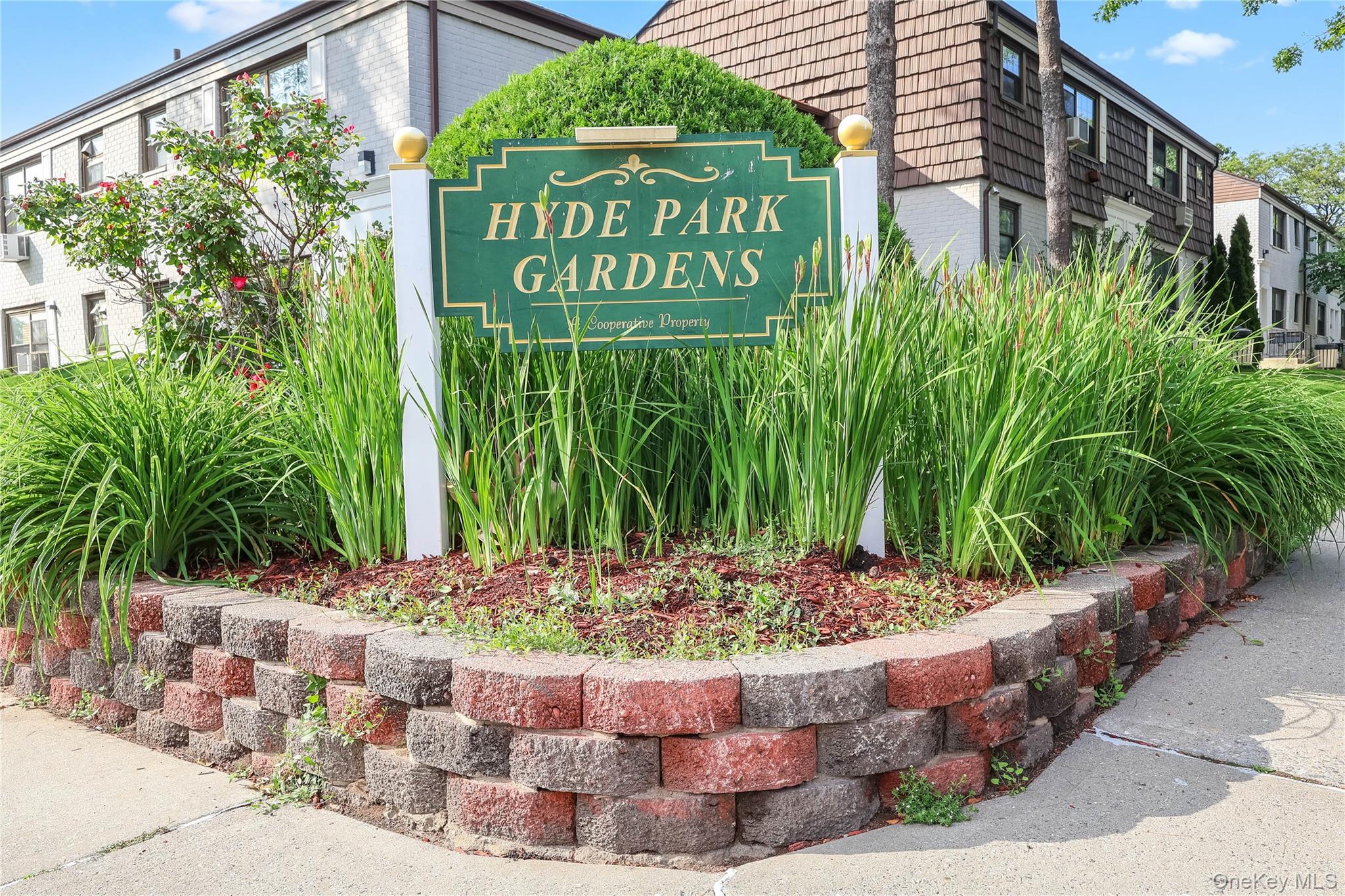 67-09 136 Street # B, Kew Garden Hills, NY 11367