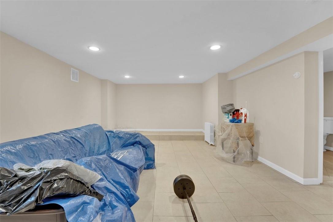 2 Rockland Avenue, Yonkers, NY 10705