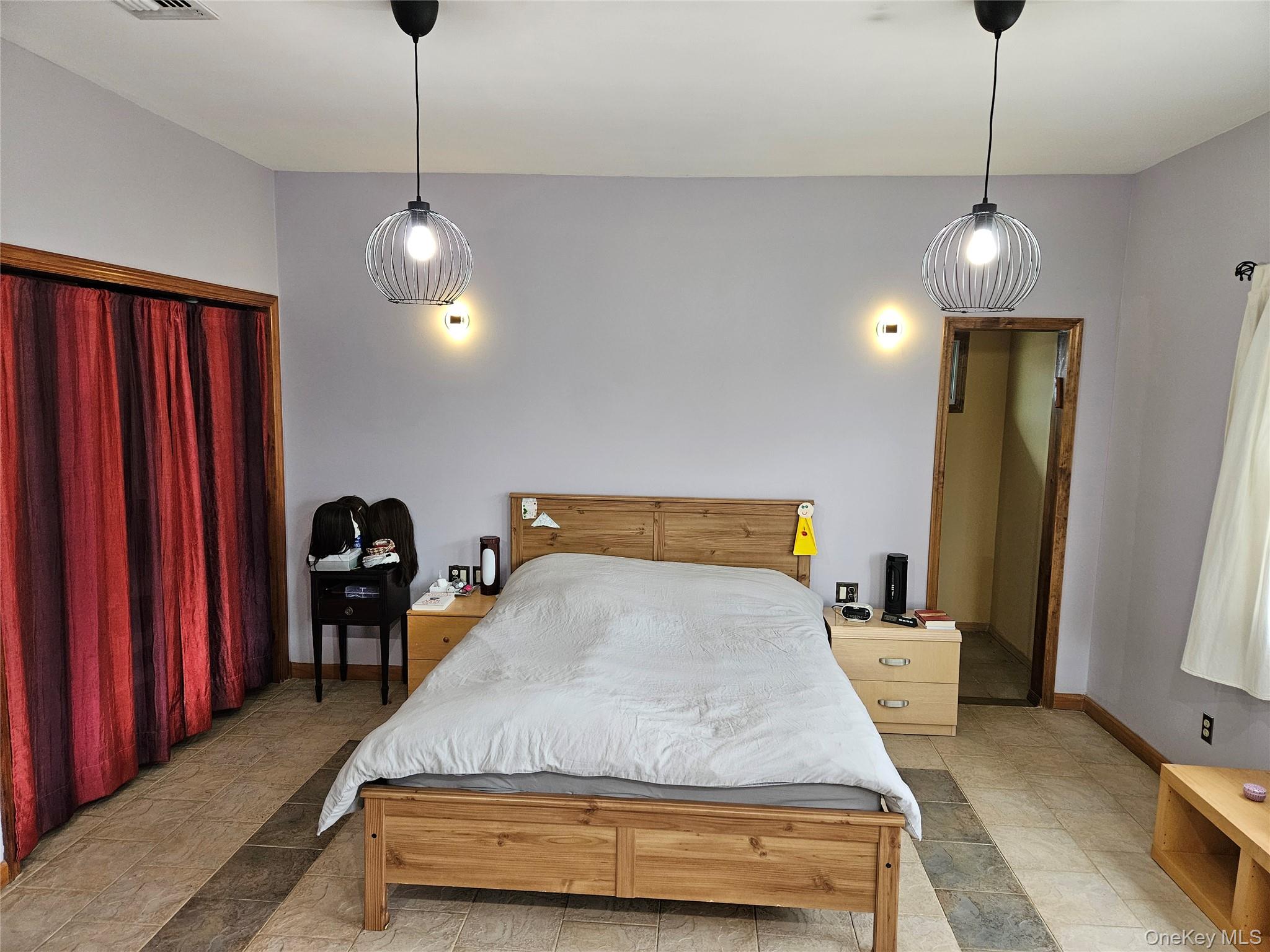 526 Hazel Drive, Woodmere, NY 11598