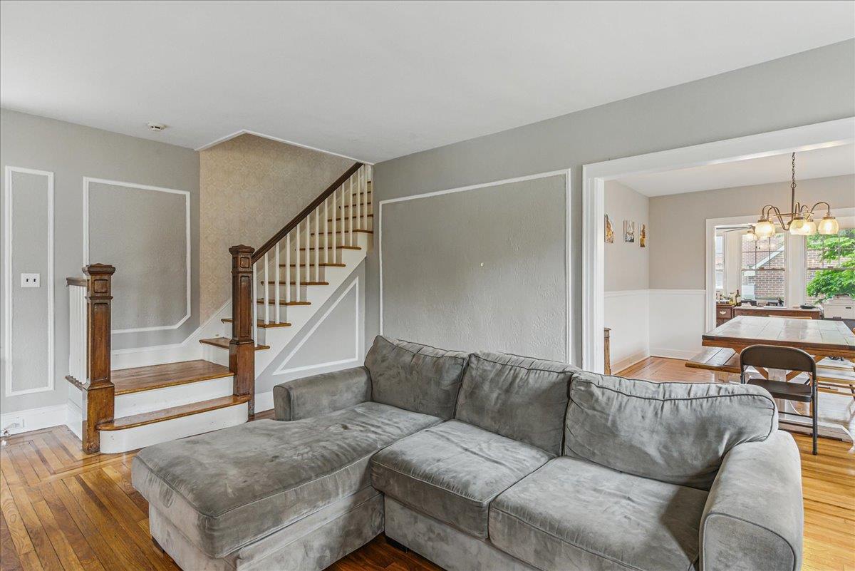 3211 171st Street, Flushing, NY 11358