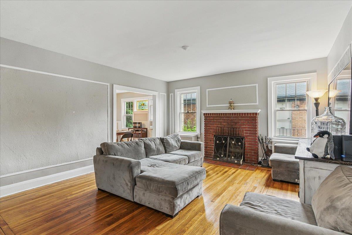 3211 171st Street, Flushing, NY 11358