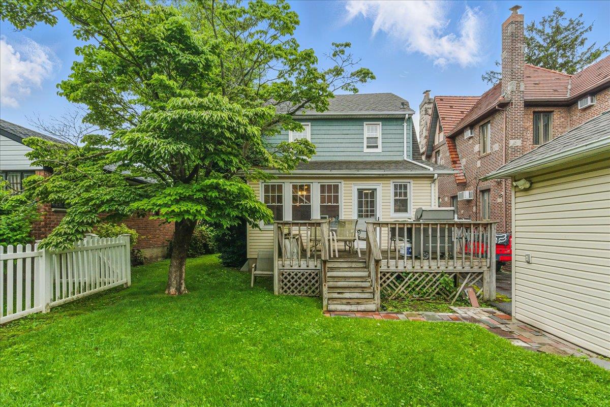 3211 171st Street, Flushing, NY 11358