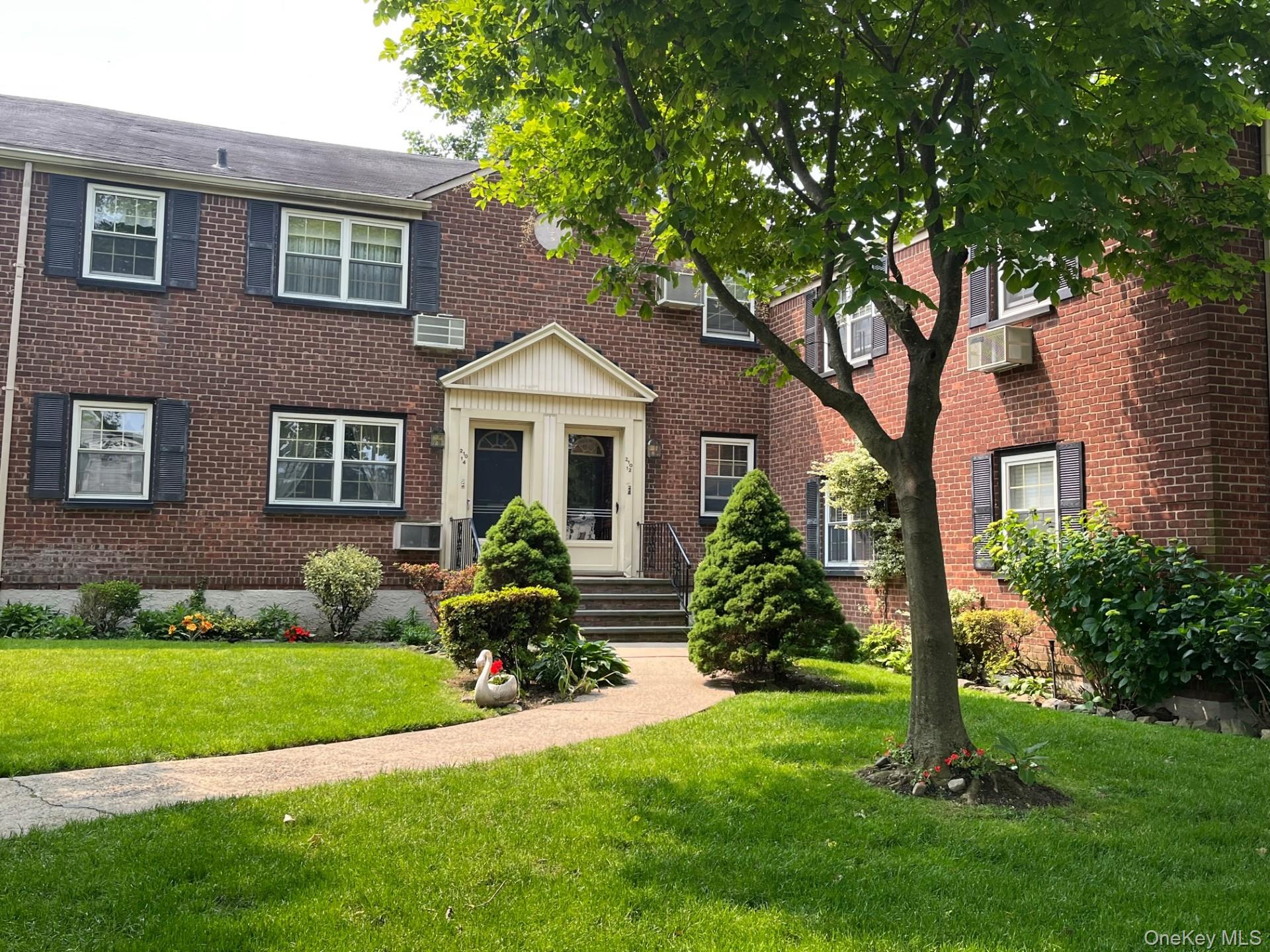 210-12 69th Avenue # Lower, Oakland Gardens, NY 11364