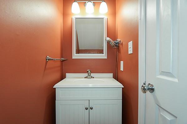 223 Springmeadow Drive # E, Holbrook, NY 11741