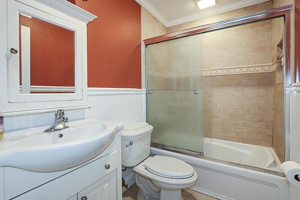 223 Springmeadow Drive # E, Holbrook, NY 11741