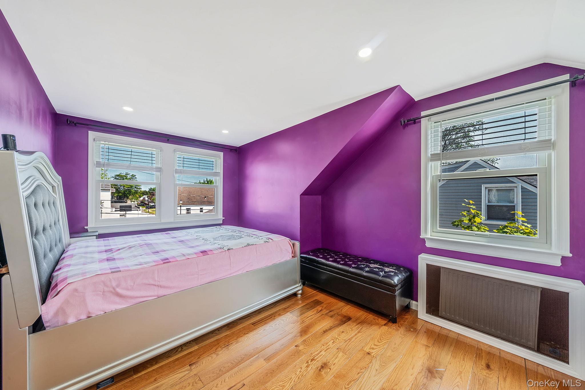 859 Franklin Avenue, Valley Stream, NY 11580