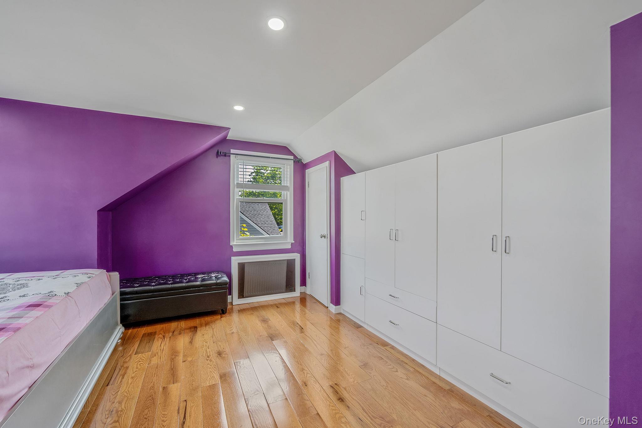 859 Franklin Avenue, Valley Stream, NY 11580