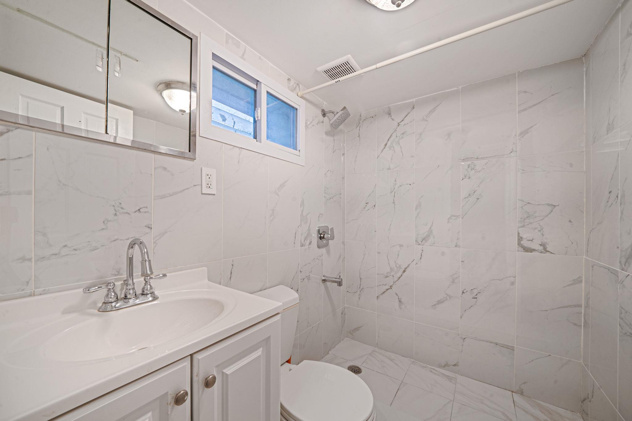 859 Franklin Avenue, Valley Stream, NY 11580