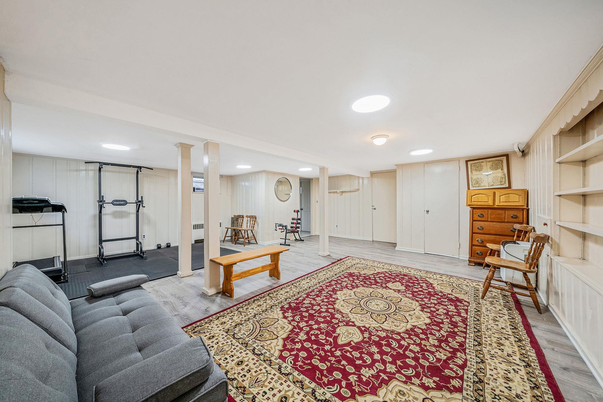 859 Franklin Avenue, Valley Stream, NY 11580